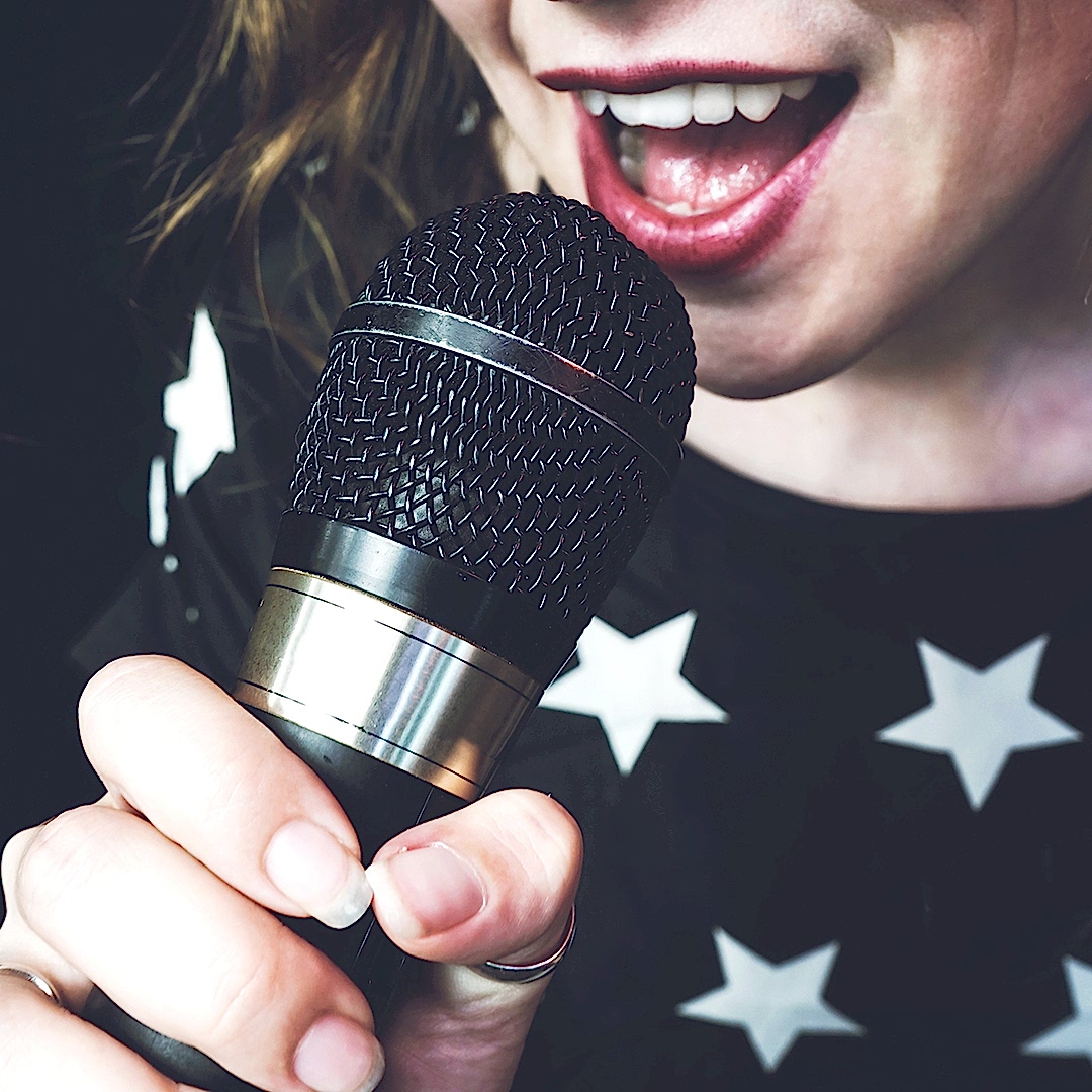 Bireysel Şan Dersleri: Sesiyle Sınırlarını Zorlayanların Yolu